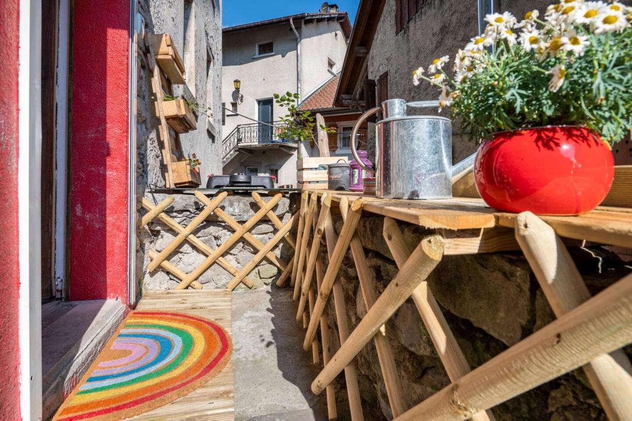Chez Malou & Hugo Vue Lac Proche Suisse & Stations ! 圣金戈尔夫 外观 照片